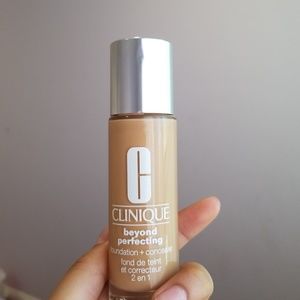 clinique beyond perfecting foundation+concealer